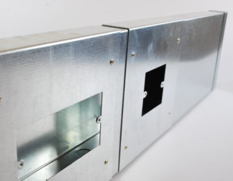 Elegance 110 Trunking aluminium - 110 x 55 mm - Aluminium Trunking System  by Marshall-Tufflex